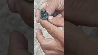 Reparación de fuga de agua en llave de nariz