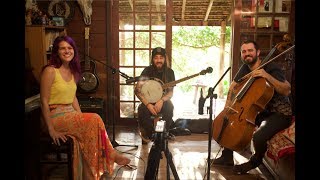 Victor Pradella feat. Arele Vachtchuk &amp; Daniel Galvão - You Have Me (Gungor)