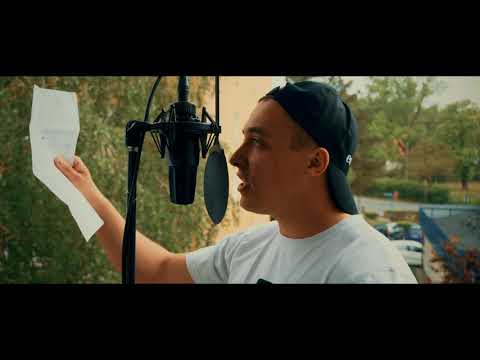 ADI SKL #Hot16Challenge2 (prod. Boras)