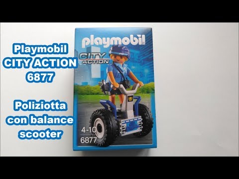 Playmobil 6877 - Poliziotta con balance scooter (CITY ACTION)