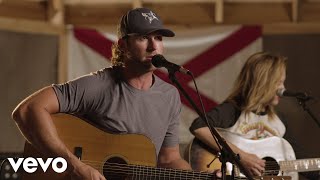 Riley Green I Let A Damn Good Woman Leave