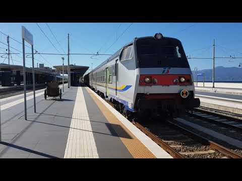 Treno Regionale+Locomotore E464.071 Regionale 5560 Reggio di Calabria Centrale-Cosenza