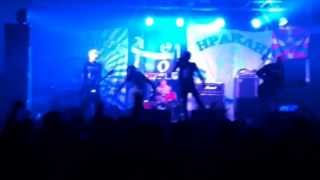 GBH--  Maniac (LIVE)