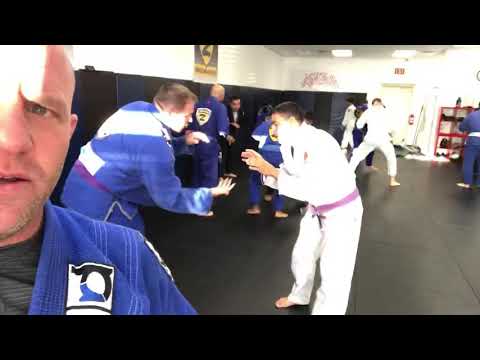 Brazilian Jiu Jitsu for Beginners - Grip Fighting Drill