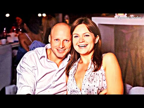 Charlotte Cake Recipe. 2 Variations with Mandarins/Apples. Dessert in Five Minutes