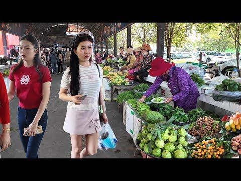 Best CAMBODIAN Street Food 2026 - Walking Tour in Countryside Market, Kien Svay Krao Resort