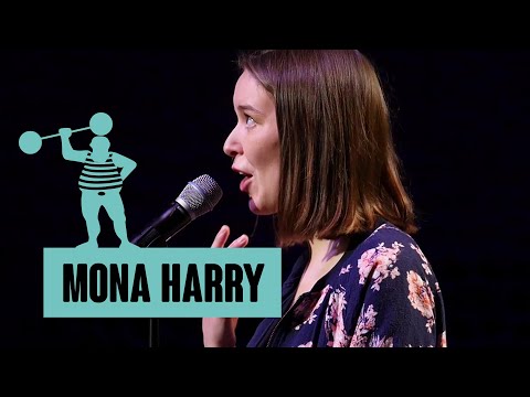 Mona Harry - Brüste