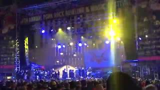 LAST ROCKERS TV - Cock Sparrer &quot;Teenage Heart/Droogs Don&#39;t Run&quot; MASHUP at PUNK ROCK BOWLING 2017