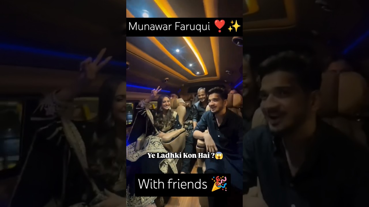 Munawar Faruqui with his friends cast of webseries first copy