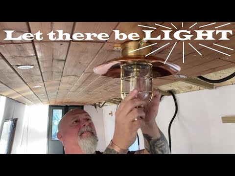 Building Our Narrowboat #26 - Back at work!