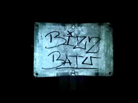 Bizz Batu - Kontrast