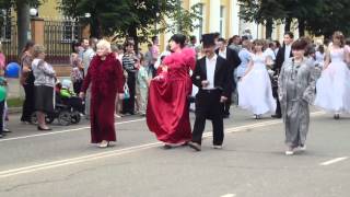 preview picture of video 'Шествие на день города Вичуга 2012'