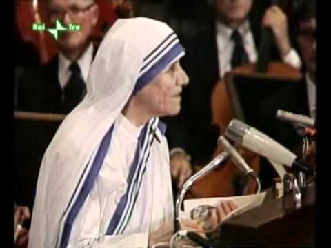 Madre Teresa e il discorso del Nobel: l'aborto è contro la pace