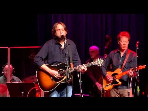 Hayes Carll - Magic Kid (eTown webisode #953)