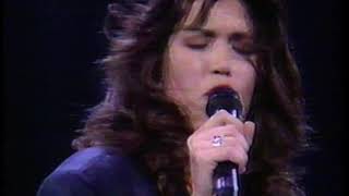 Toni Childs - Don&#39;t Walk Away (Grammy Awards)