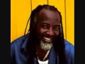 Spread Love - Freddie McGregor.wmv