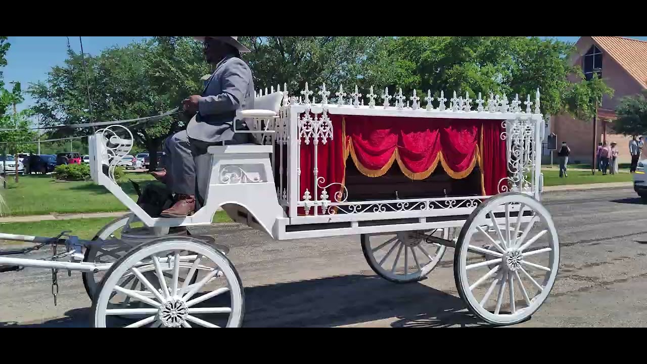 Promotional video thumbnail 3 for White Horse and Carriage Company