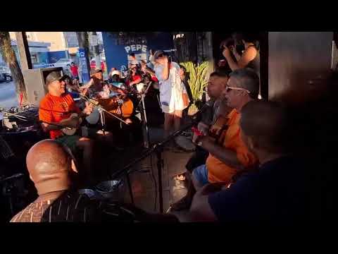 GRUPO NINGUÉM MERECE PAGODE NO EMBU DAS ARTES