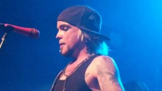 Lukas Rossi - Headspin (with Crossdockers) Apr 29, 2017 - Oshawa, ON, Canada