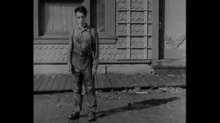 A house falls on Buster Keaton