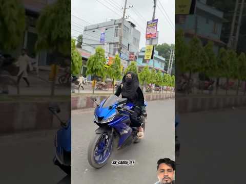 Hijab girl entry with R15😎🥰👀 #shorts #hijam #yamaha #r15