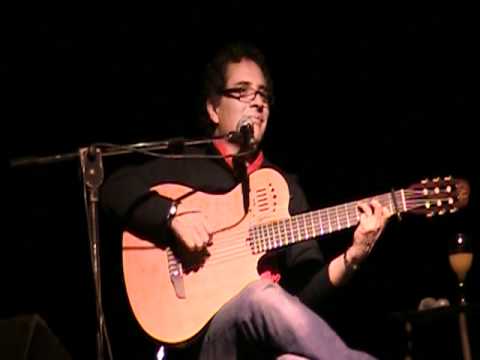 AlejandroFilio "Hera"  (Imitando a Victor Manuel)