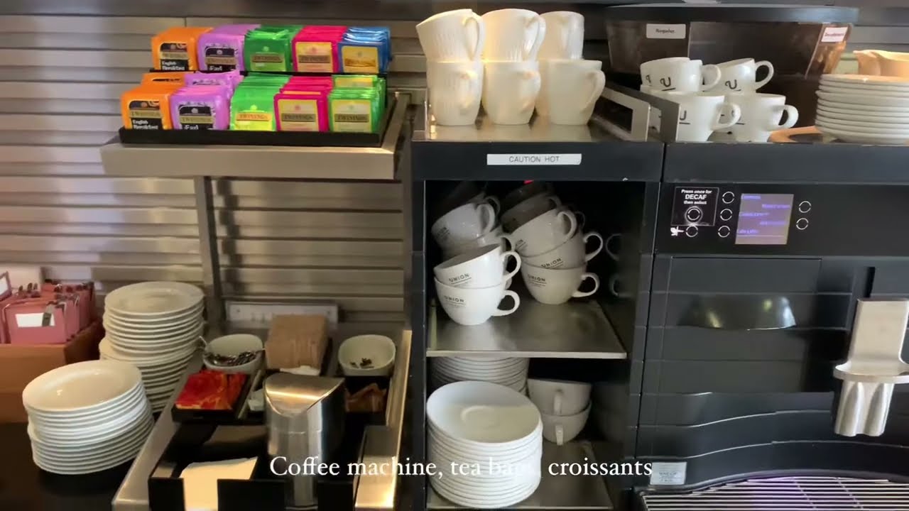 British Airways Executive Club Lounge thumbnail