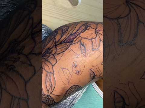 Essa medusa ficou F@D#!!! #tattoo #tatuagem #tatuadora #tattooartist #shortsvideo