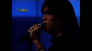 Download lagu D E W A - roman picisan (aransemennya keren). ADP kostumnya beda dewe ki. mp3