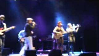 Twarres - We&#39;re alone