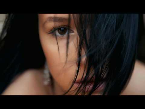 V.E.I feat. MILA WONDER - Show Must Go On