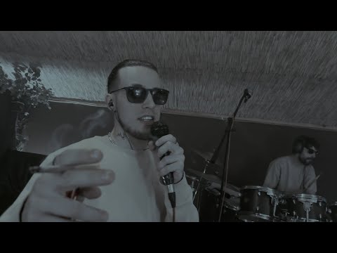 MRTN - Del montón (Visual)