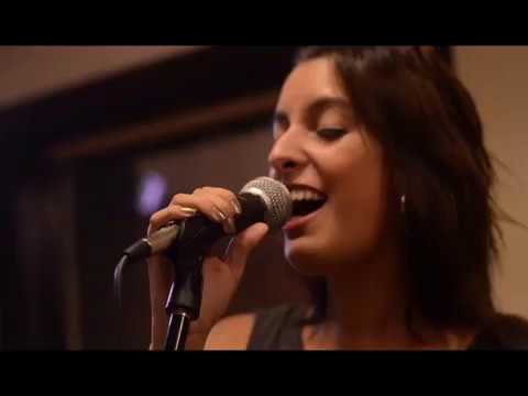 Histeria - Agustina De La Loza - Sesiones Estudio Raíz