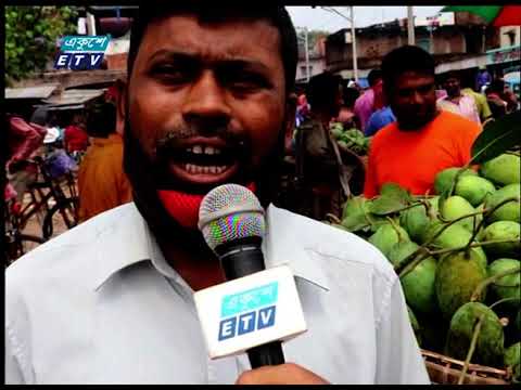 বৈরি আবহাওয়ার কারণে চাপাইনবাবগঞ্জে ফজলি আম পাকতে দেরি হয়েছে