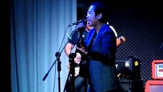 True Faith - Hi! (Live at 12 Monkeys)