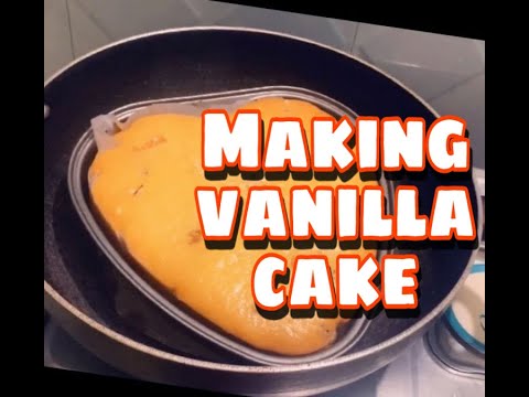 I made a vanilla cake🎂
