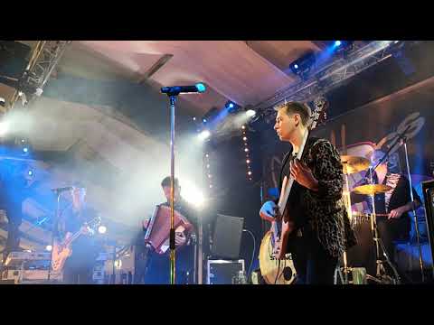 Volksfest Pfaffenhofen 2019 Cagey Strings