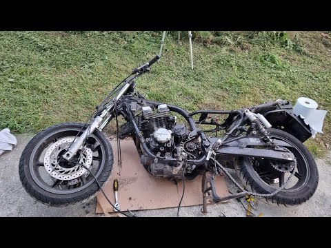 Me regalan Moto de 750 Parada años para arrancar ¿Valdrá la pena?