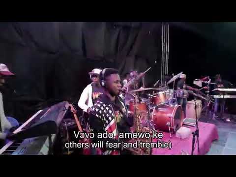 Ne Kristo Tornye Vavã