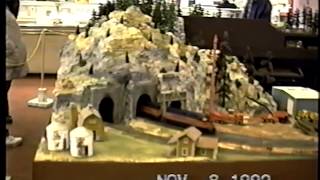 preview picture of video 'Triangle Mall Train Show, November 8, 1992, Part 1A: Longview, Kelso & Rainier Model Railroad Club'