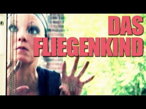 Ute, das Fliegenkind (mit Carolin Kebekus) - Broken Comedy Offiziell
