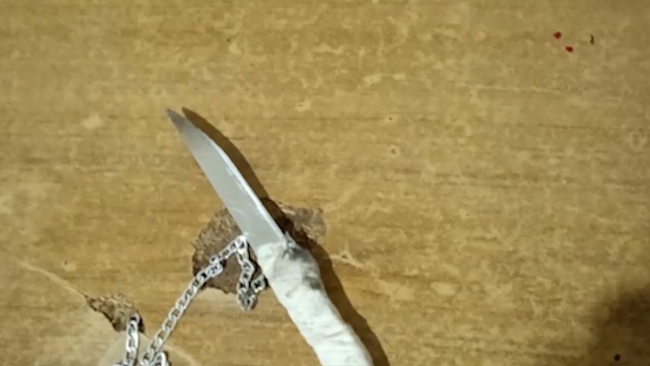 Դանակահարել է հարևանին