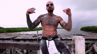 cartel de santa - los mensajes del Whatsapp - letra