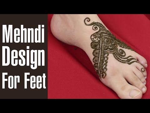 足のための創造的なバンド様式の Mehndi の設計 (Creative Band Style Mehndi Design For Feet)