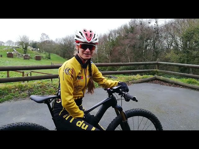 Portrait de Jeanne Robin, championne de VTT