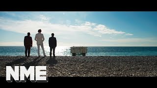 Manics Street Preachers - International Blue | Song Stories