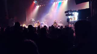 You &amp; I : Colony House (Live)