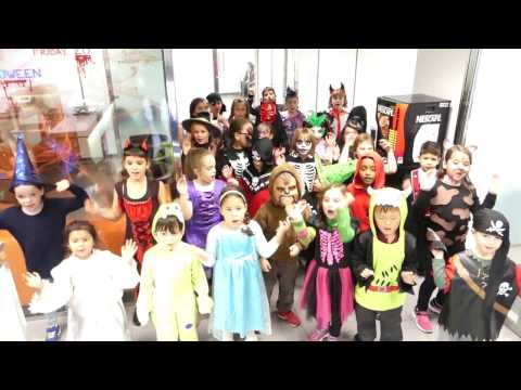 Halloween Stomp - Bounce Patrol and EIS Escola d'Idiomes