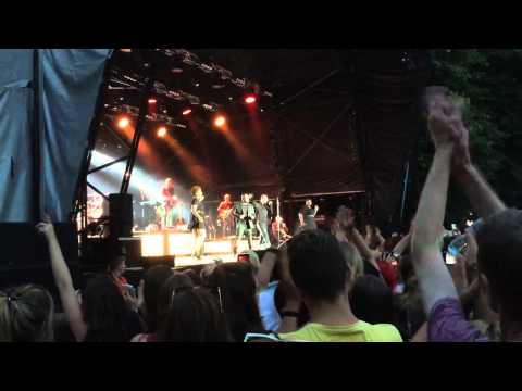 Sam Smith - Tears Dry On Their Own (Amy Winehouse cover) Live 2015