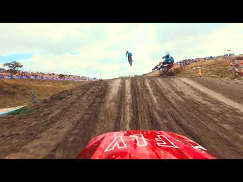 GoPro: Honda Two Strokes Battling for 11 Minutes Straight!